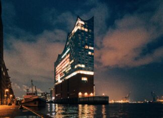 Einigkeit Und Recht Und Freiheit: Warum Diese Werte Deutschland Prägen