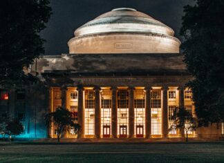 Fluss Mit L Entdecken: Faszinierende Geheimnisse Und Fakten!