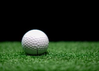 Pitch Black Pitch Black: Warum Diese Dunkelheit Faszinierend Ist